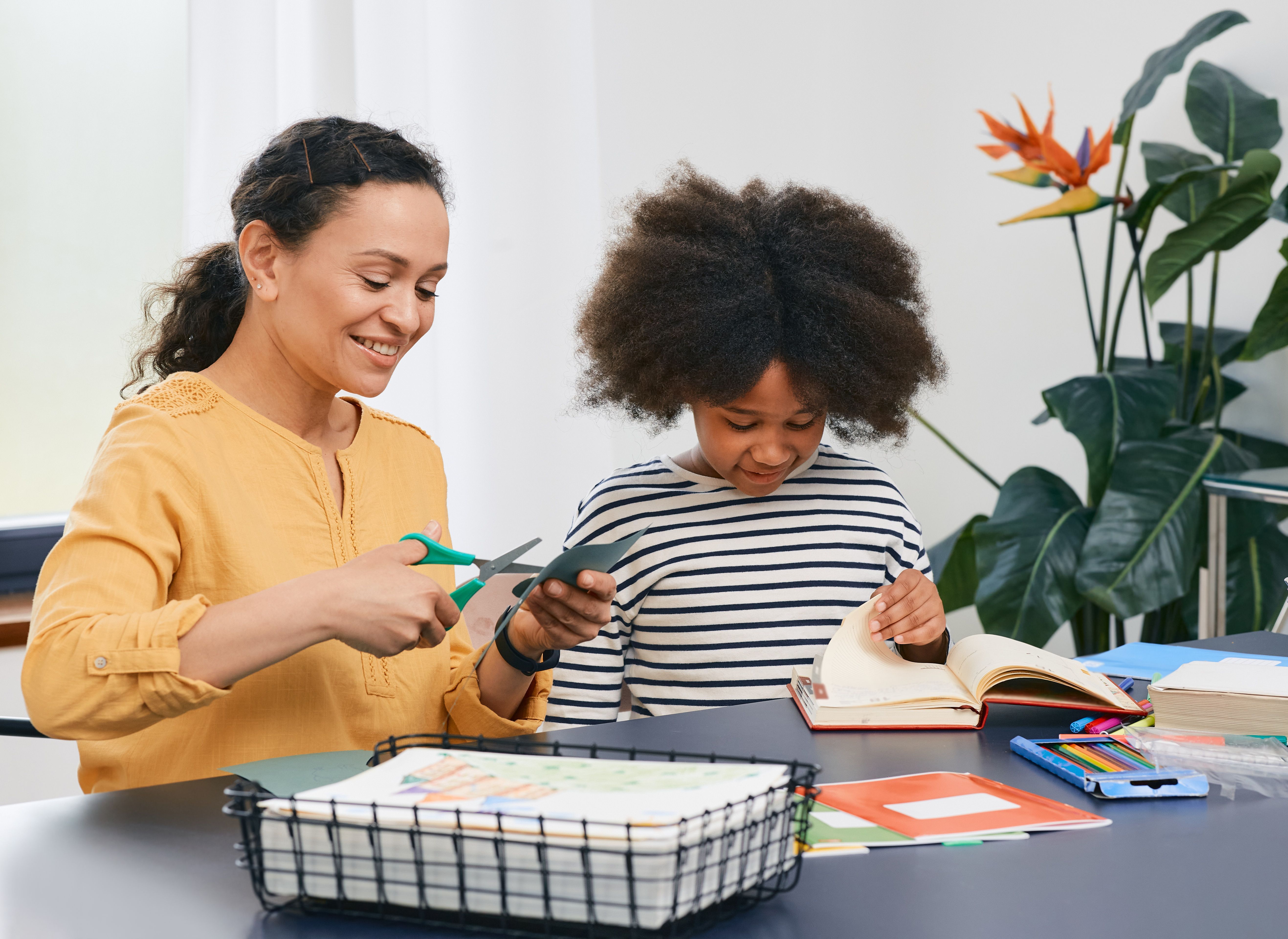 In-Home vs. Clinic-Based ABA: A Short Guide for Parents